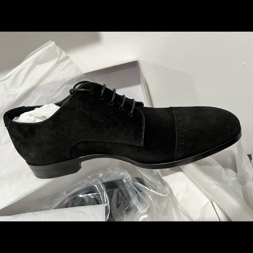Mens black dress shoe jimmy Choo suede, laces